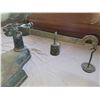 Image 4 : Teco Cast Iron Balance Scale with Weights and Metal Scoop