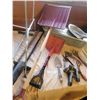 Image 5 : Garden Tool Lot with Variety of Handheld and Long-Handled Tools