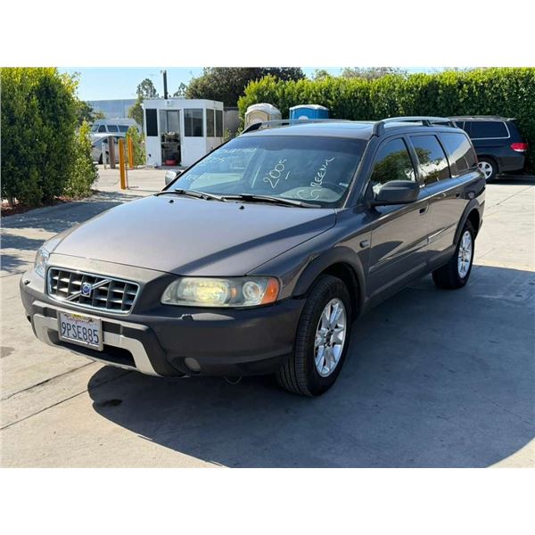 VOLV XC70 2005 SALV T/DONATION