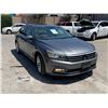 Image 2 : VOLK PASSAT 2016 O/S-WAIT/TITLE- SMOG