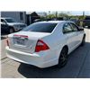 Image 3 : FORD  FUSION 2012 O/S TITLE 2 DAYS
