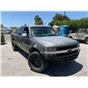 Image 2 : CHEV SILVERADO 2001 T-DONATION