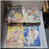 Image 6 : Large Tote with Vintage Good Housekeeping Magazines