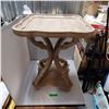 Image 1 : Beautiful Occasional Table
