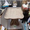 Image 2 : Beautiful Occasional Table