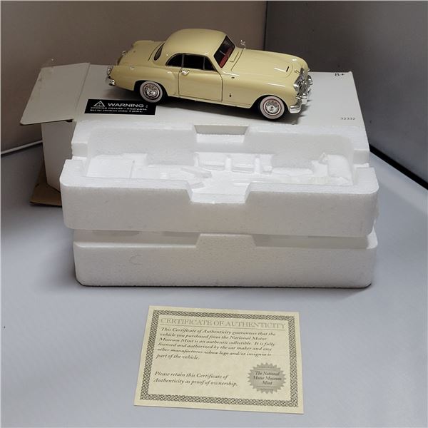 Boxed 1953 Nash Metal Die Cast Collectible Car