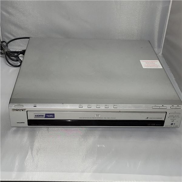 Sony CD/DVD Player Model DVP-NC85H