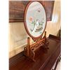 Image 4 : Cats in a Basket Wooden Floral Table Screen 15" Dia, 21.5"H