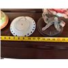 Image 8 : The Everlasting Rose on Stand, Lord's Prayer Dish & Children Figurine, Misc Sizes