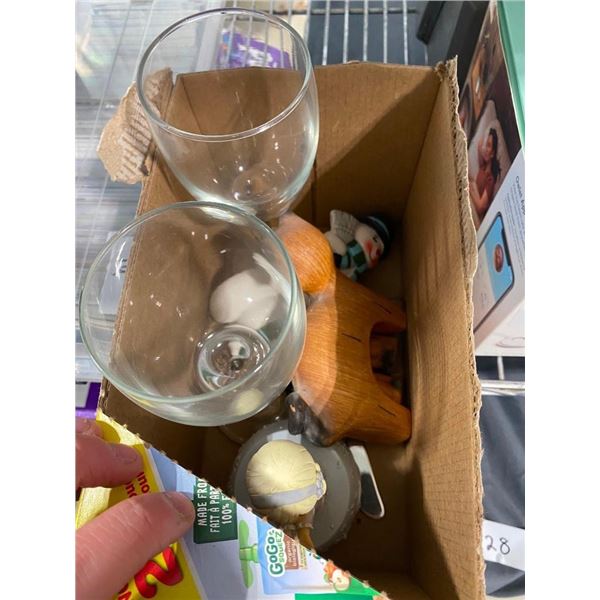 BOX LOT