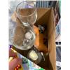 Image 1 : BOX LOT