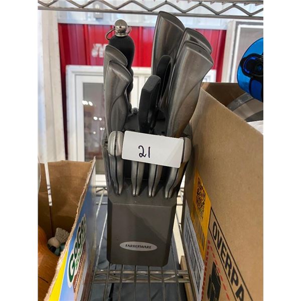 KNIFE SET