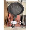 Image 1 : CAST PAN