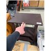 Image 1 : END STAND
