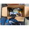 Image 1 : BOX LOT