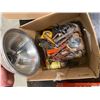 Image 1 : BOX LOT