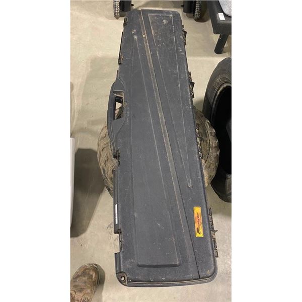 RIFLE CASE- LATCHES ARE BROKE