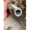 Image 3 : 4 PIECES OF 14X1IN MALE FEMALE ADAPTER