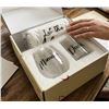 Image 1 : Parent Gift Set with Glasses and Towel