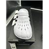 Image 3 : Adidas Adilette Clog Size 8 White Black