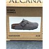 Image 3 : Royal Canadian Women's Suede Clogs, Size 9