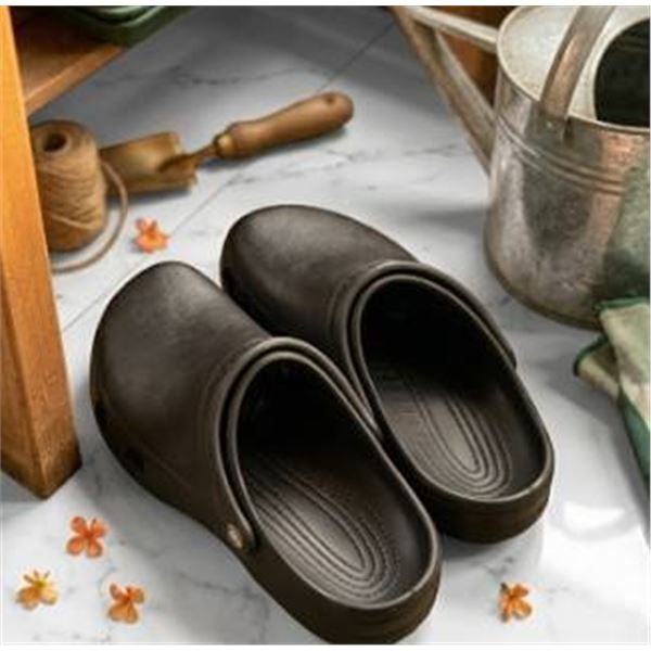 Crocs Black Clogs Size Mens 5 Womens 7