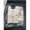Image 2 : Amazon Basics Microfiber Towel Black/Blue