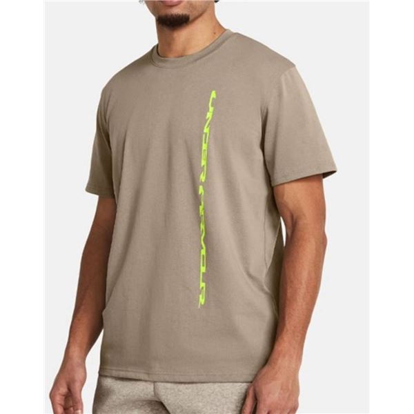 Under Armour Men's Short Sleeve T-Shirt in taupe, Size L
