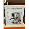 Image 2 : EM625 Espresso Coffee Machine