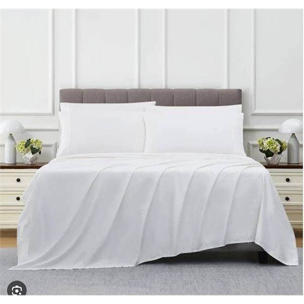 Kirkland Signature 6-piece sheet set in white