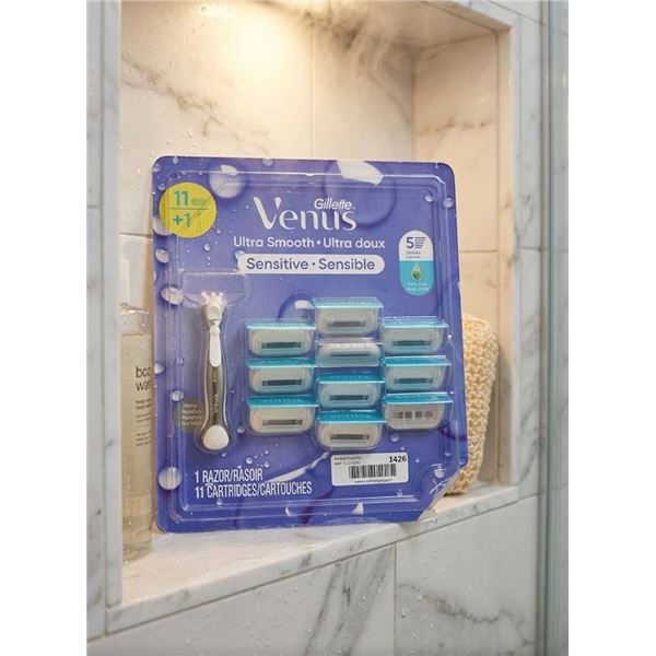Gillette Venus Sensitive Razor Set, 10 Cartrages