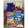 Image 2 : Lot of Assorted Candy