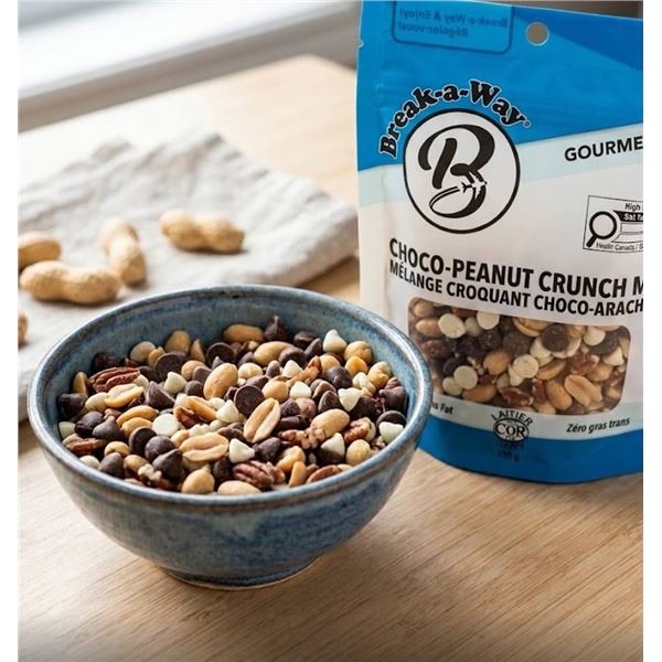 Break-a-Way Choco-Peanut Crunch Mix 12 Pack x 110g