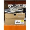 Image 2 : Merrell Women's Hiking Shoes, Size 6