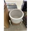 Image 3 : Rivet Ceramic Planter with Iron Stand