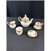 Image 2 : Very Nice Royal Albert Old Country Roses Tea Set in Box