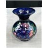 Image 2 : Vintage 1940's Moorcroft Anemone Vase 4" Tall