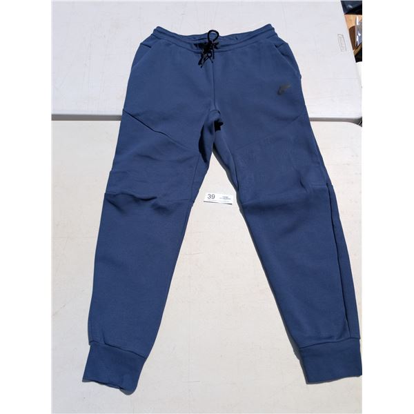 Nike Sportswear Tech Fleece Joggers Midnight Navy Size M