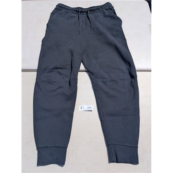 Nike Sportswear Tech Fleece Joggers Black Size M