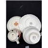 Image 10 : Lot of 6 Vintage Bone China Teacups + Saucers, No Chips or Cracks, Aynsley, Paragon, etc