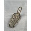 Image 3 : Antique Victorian OpenWork High Relief Dress Clip
