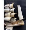 Image 3 : Vintage Antique Genuine Horn Pirates Ship