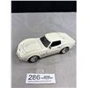 Image 1 : 1:24 Scale 1968 Diecast Corvette
