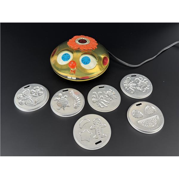 1966 Mattel Sooper Gooper Incredible Edibles Toy