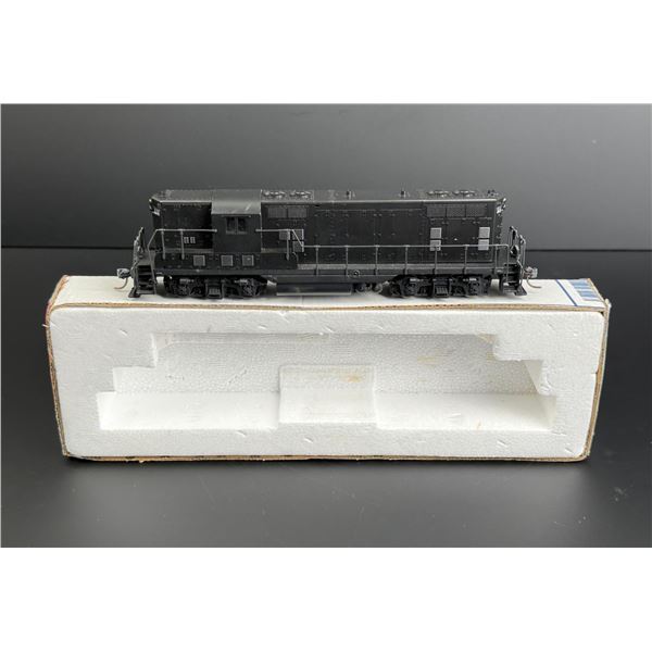 Atlas Kato GP-7 37729 Locomotive