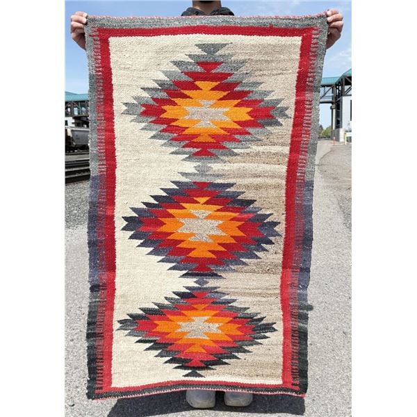 Navajo Indian Serrated Diamond Saddle Blanket Rug