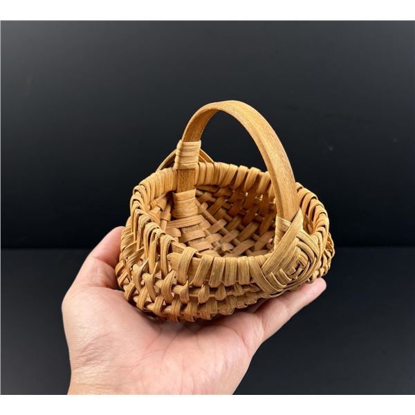 Cherokee Indian Buttock Egg Gathering Basket