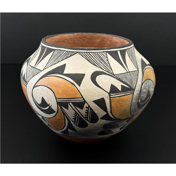 Historic Acoma Pueblo Olla Water Pot Jar