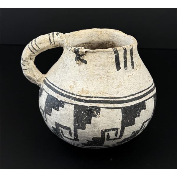 Ancient Anasazi Tularosa Pottery Pitcher