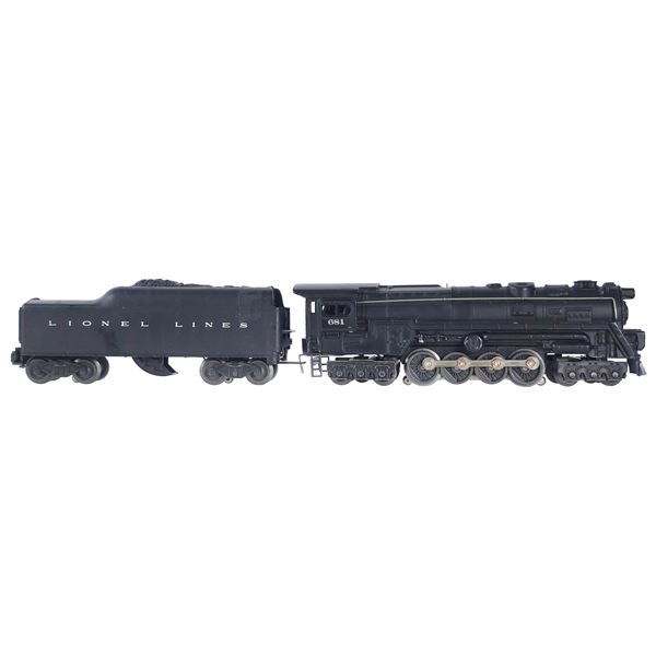 Lionel 681 Steam Locomotive w/Tender